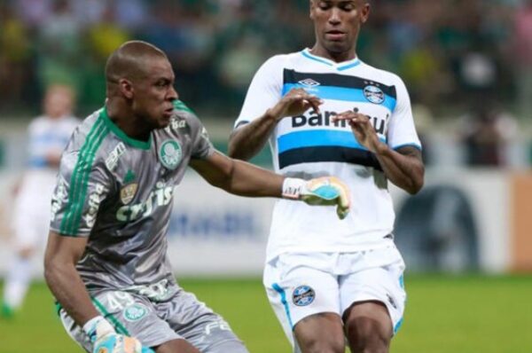 Grêmio esta perto de jogador do cruzeiro